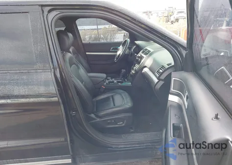 2016 Ford Explorer Xlt z USA, uszkodzony, nr VIN 1FM5K8D84GGA63405